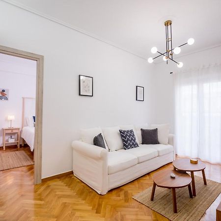 In The Shadow Of Acropolis - Spacious & Lovely Apt Афины Экстерьер фото